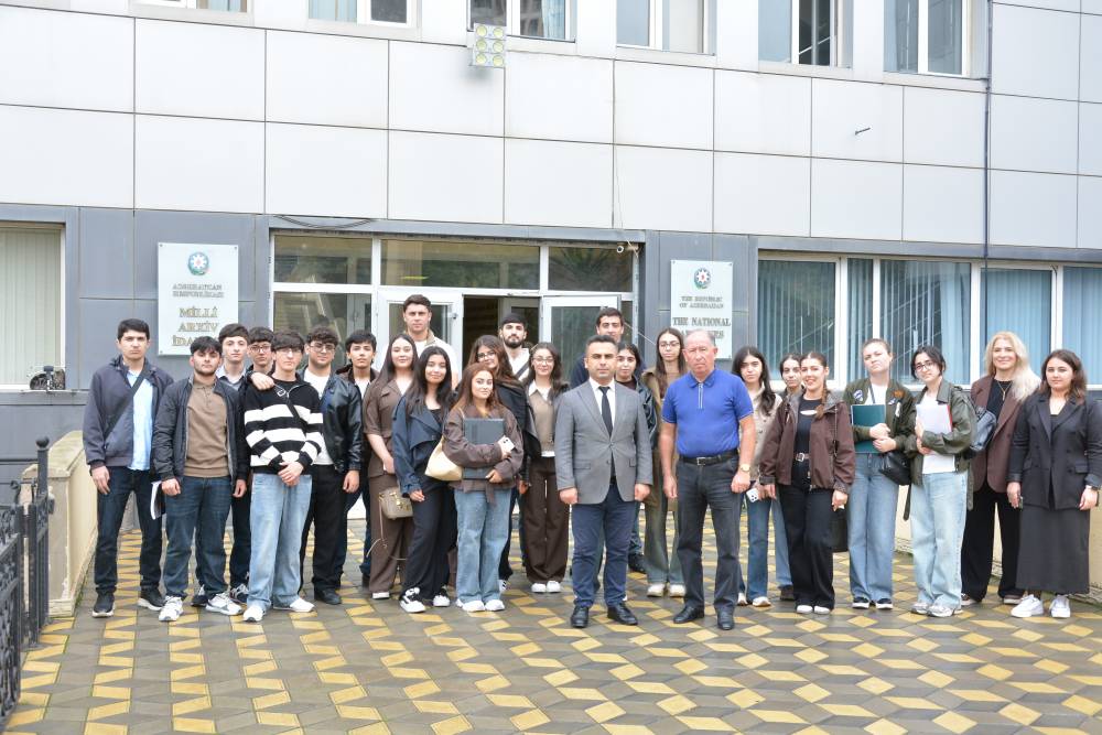 Dövlət Arxivində tələbələrin ekskursiyası təşkil edilib